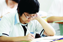 ����߿������A(y��)�y2012��߿��������}����